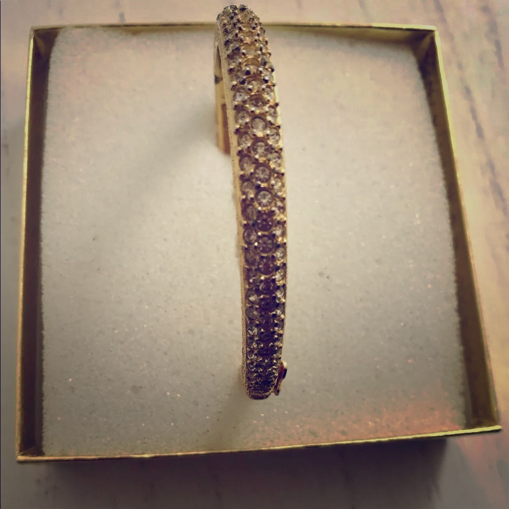 COPY - VTG DIOR GOLD TONE PAVED SETTING RHINESTONE BANGLE